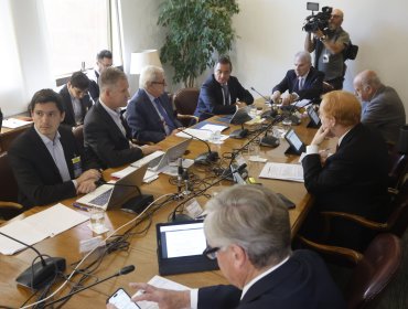 Comisión de Relaciones Exteriores analiza impacto del cable submarino Chile-China en la política y seguridad nacional