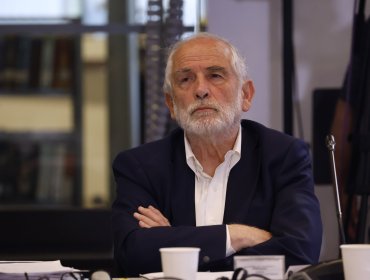 Ministro Montes aborda traspaso a la administración de Kast y llama a evitar “escaramuzas políticas” en Vivienda