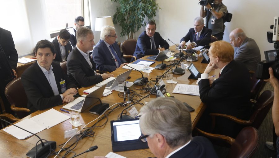 Comisión de Relaciones Exteriores analiza impacto del cable submarino Chile-China en la política y seguridad nacional