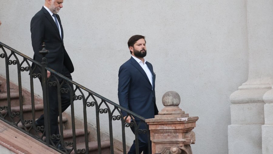 Diputados UDI arremeten contra el presidente Gabriel Boric y respaldan al mandatario electo José Antonio Kast por polémica del “cable chino”