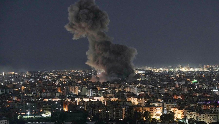 Ataque con drones a la Embajada de Estados Unidos en Arabia Saudita causa incedio y Donald Trump anuncia "pronta respuesta"