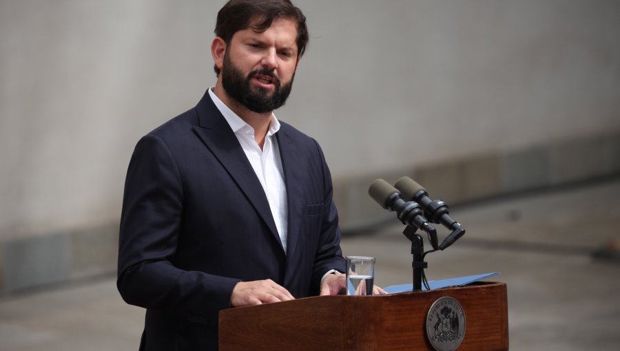 Desde Magallanes, Presidente Boric llama a Kast a retomar el traspaso: “Chile no está para peleas chicas”