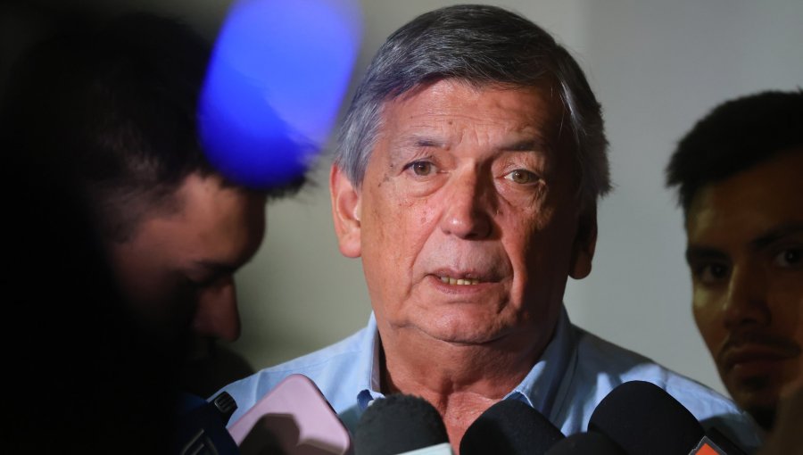 Presidente del PC, Lautaro Carmona, descarta lobby en cable a China y tilda acusaciones de “infundio absoluto''