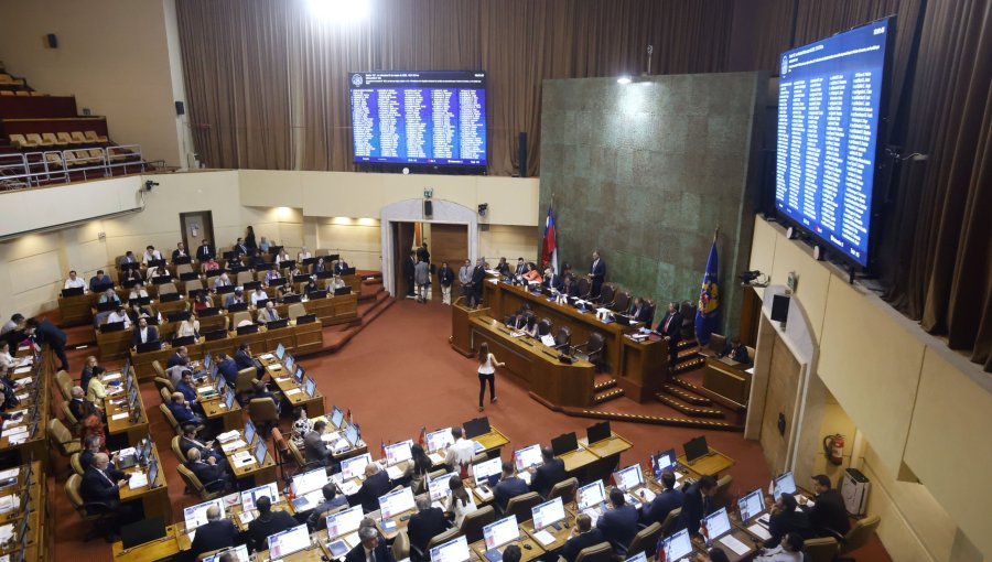 Cámara aprueba reforma al sistema político y elimina excepción para salvar partidos en disolución