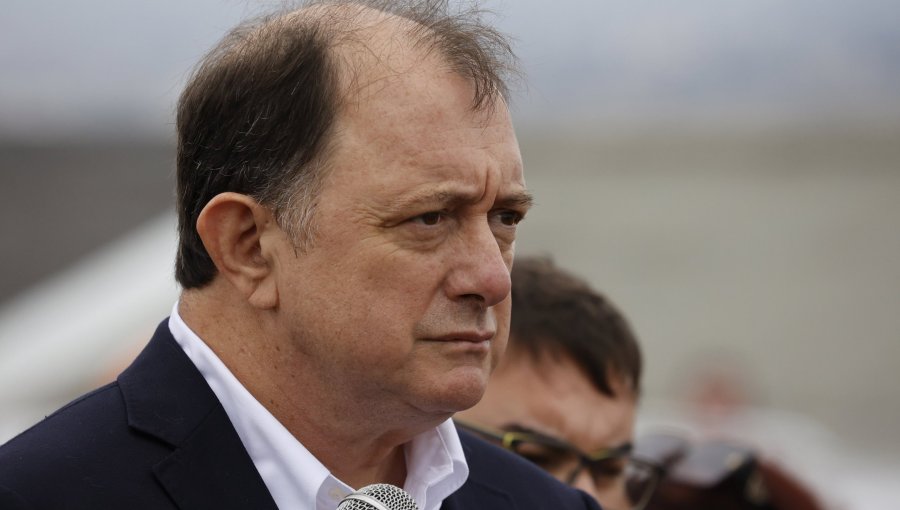 La acalorada discusión de Iván Poduje con damnificada viñamarina que le pidió "no desmerecer" avances de la reconstrucción