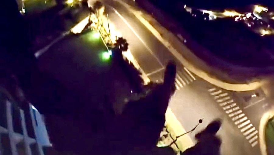 Viralizan peligroso salto base desde edificio de 27 pisos de Costa de Montemar en Concón