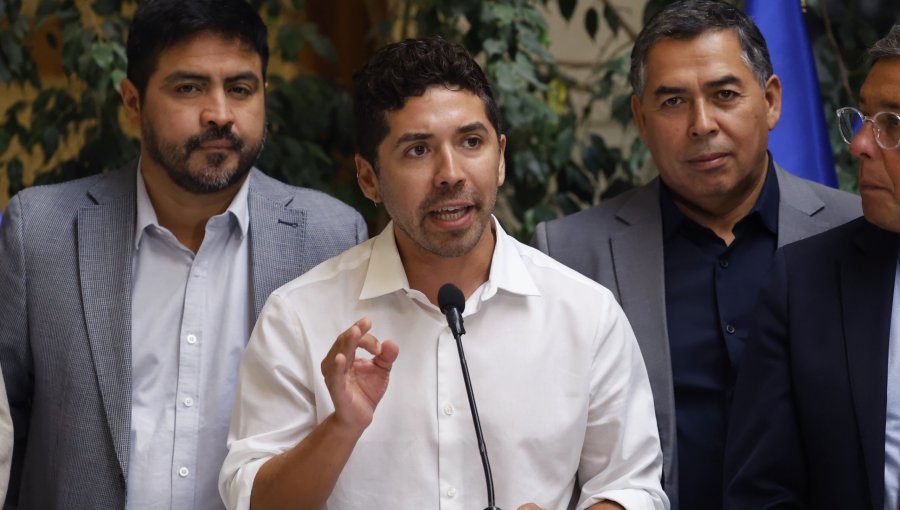 Bancada PS solicita reunión con Kast por proyecto sobre conmutación de penas a reos mayores de 75 años