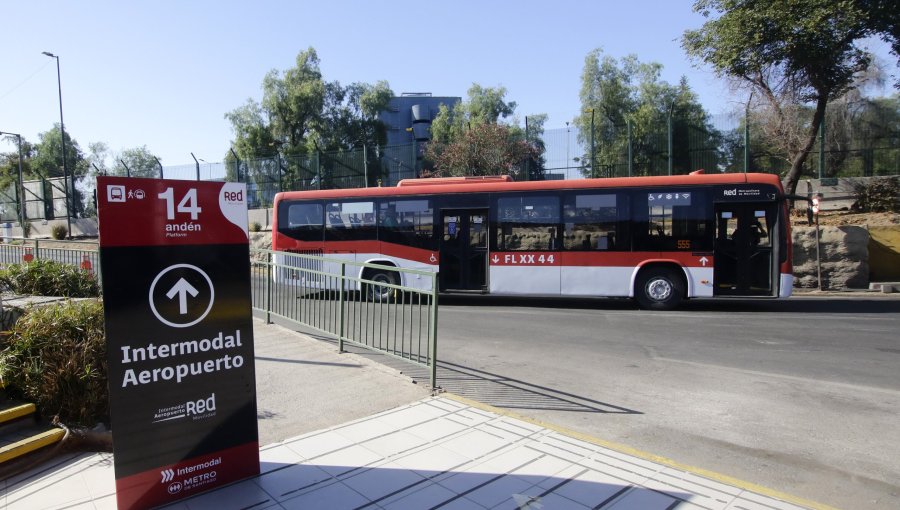 Centropuerto cuestiona licitación de buses al aeropuerto y acusa competencia desigual por participación del sistema RED