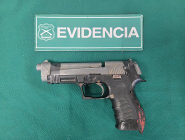 Control policial en Nogales deja dos detenidos: un prófugo por robo y otro con arma modificada