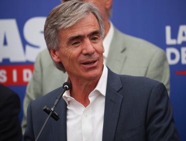 Exministro Valente advierte impacto en Chile por conflictos en Medio Oriente: “Somos una economía tremendamente integrada al mundo”