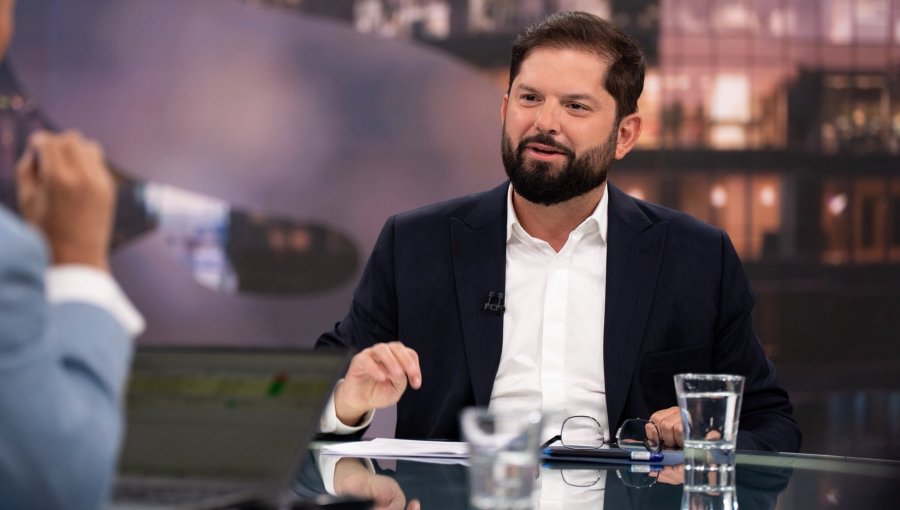 Presidente Boric reitera que está "100% disponible" para retomar reuniones con José Antonio Kast de cara al traspaso de mando