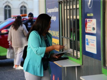 Casi la mitad del parque automotor pagaría mal su permiso de circulación: estudio estima sobrecobros por US$60 millones