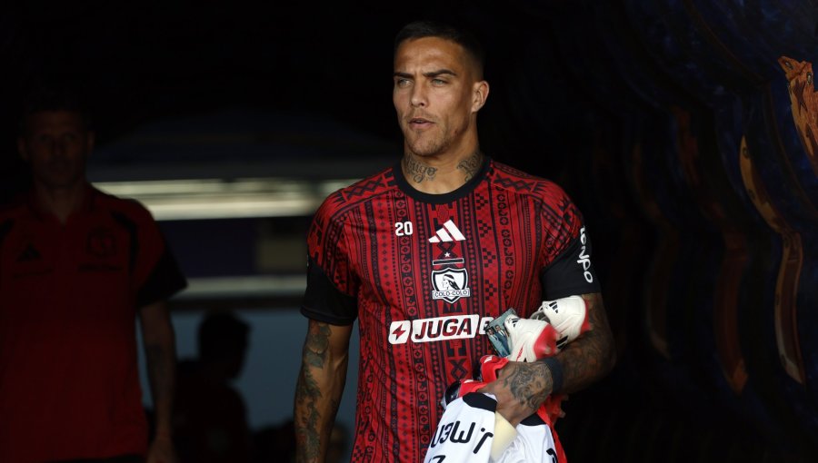 Javier Méndez levanta la mano en Colo Colo: “Estoy capacitado para asumir la responsabilidad”