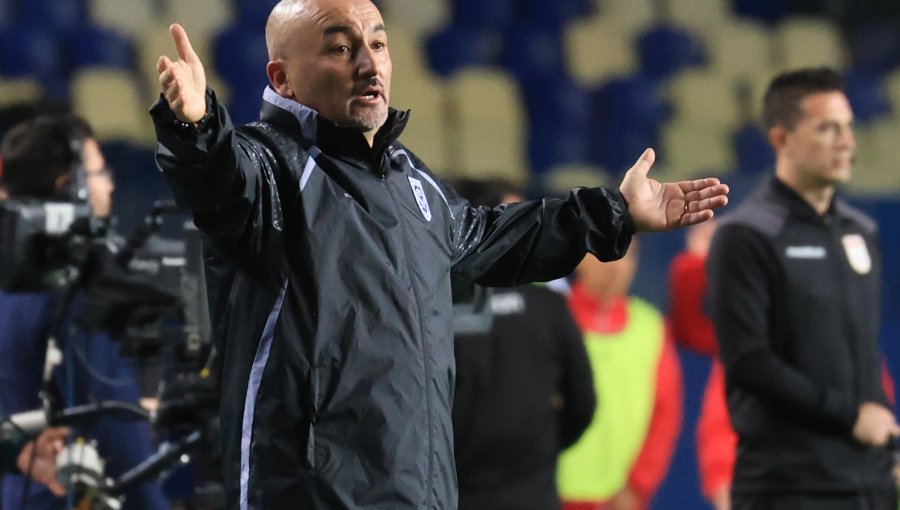 Técnico de Deportes Concepción Patricio Almendra promete ajustes tras derrota con Ñublense