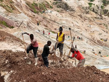 Al menos 40 muertos tras nuevo derrumbe en mina de coltán en Congo