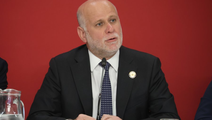 Ministro Elizalde arremete contra Kast por romper diálogo previo al cambio de mando: “Parece estar en su ADN no sentarse con quien piensa distinto”