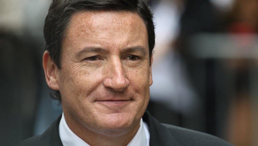 Presidente del Partido Republicano, Arturo Squella, advierte a Boric: “Tiene hasta el miércoles para transparentar otros errores”