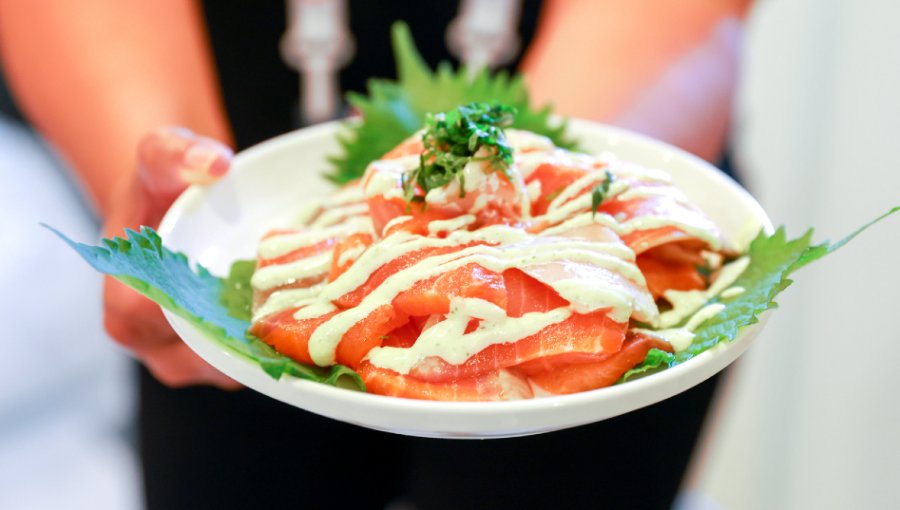 Exportaciones chilenas no cobre ni litio crecen 3,2% en 2026 y el salmón alcanza su mejor inicio de año histórico