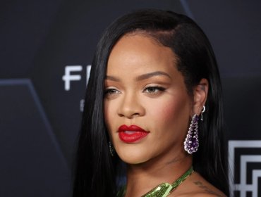 Disparan contra la casa de Rihanna en Los Ángeles mientras la cantante estaba en el interior: una mujer terminó detenida