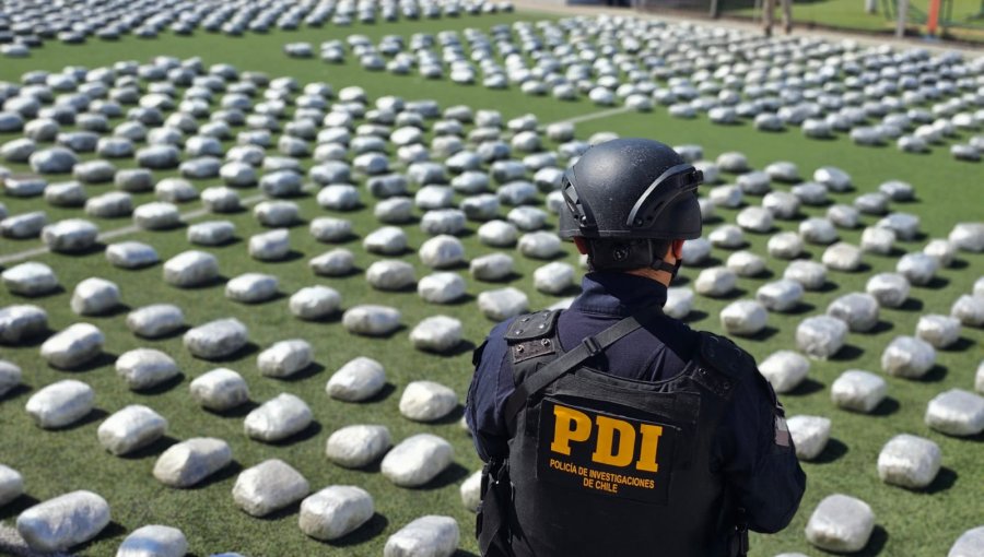 Fiscalía y PDI asestan nuevo golpe al narcotráfico con incautación de más de dos toneladas de cannabis en Antofagasta
