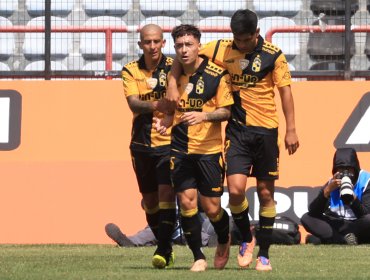 Zavala vuelve del dolor al gol: debutó con Coquimbo, anotó y se desahogó tras 45 días fuera