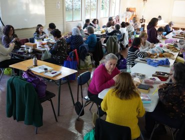 Participación en talleres para adultos mayores registra fuerte aumento en Villa Alemana este 2026: más de 1.700 inscritos