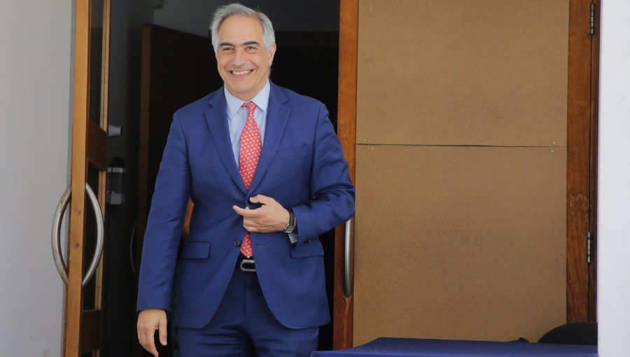 Francisco Chahuán deja el Senado proyectando Valparaíso y Viña del Mar a 20 años: "El futuro no llega por arte de magia; se construye"