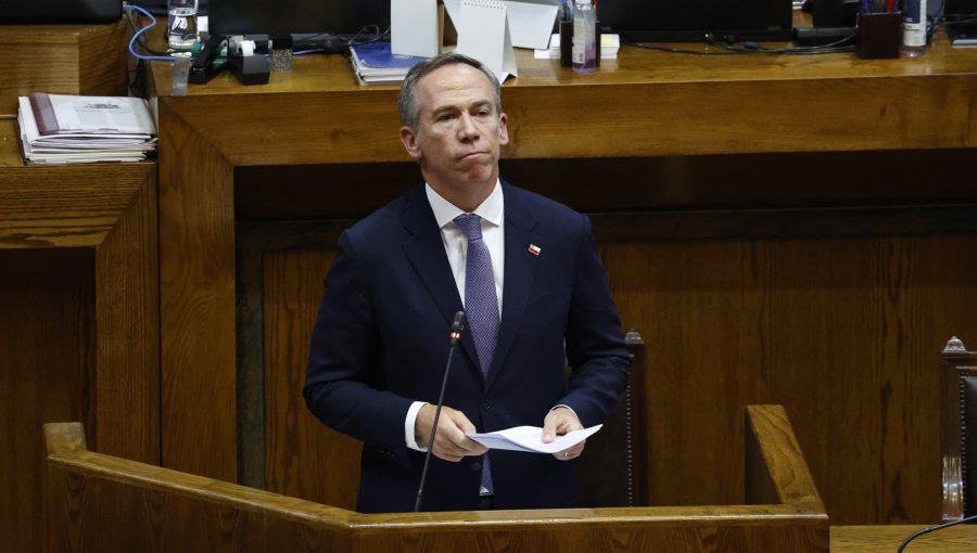 Jorge Alessandri se impone en ajustada votación y asume la presidencia de la Cámara de Diputados