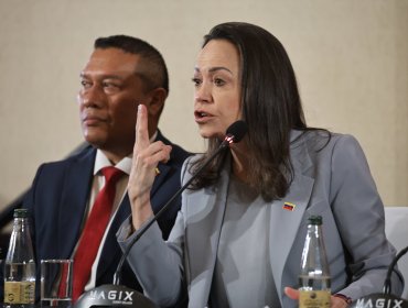 Machado en Chile por caso Ojeda: acusa “tentáculos criminales” del régimen de Maduro