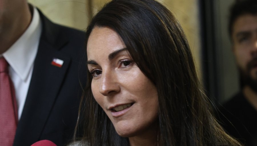 Ministra María Paz Arzola planteó que Chile "extravió sus prioridades en educación" en la última década