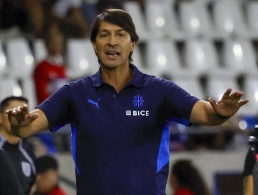 DT de la UC e incidente entre Montes y Palavecino: "Son cosas del fútbol, pasó y va a seguir pasando"