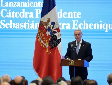 Kast en cátedra de U. del Desarrollo: "Si Piñera no hubiese tenido ese fatal accidente, eventualmente yo no habría estado acá"