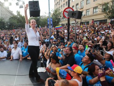 Cerca de 16 mil venezolanos se congregaron en Santiago durante encuentro convocado por María Corina Machado