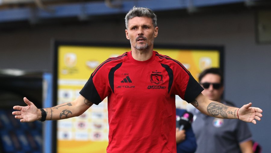 Fernando Ortiz puso mesura al liderato de Colo-Colo: "No significa nada, estamos recién empezando"