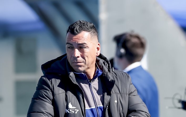 Colegio de Entrenadores fustiga oficialización de Esteban Paredes como DT de S. Morning: "No cumple con los requisitos"