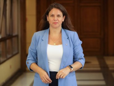 Mora responde a Manouchehri por criticar entrega de almuerzos de la primera dama: "¿Cuántos oficios envió cuando murió gásfiter en La Moneda?