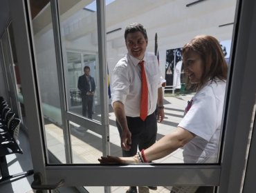 Hacen entrega oficial del nuevo Cesfam de Catapilco a la Municipalidad de Zapallar