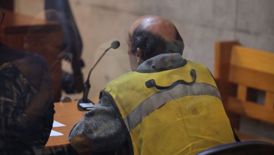 Rechazan prisión preventiva para sujeto que dejó cadáver frente a casa de la alcaldesa de Quinta Normal