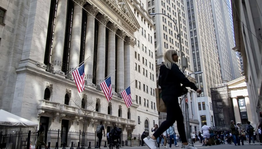 Expertos de Wall Street advierten que consolidar las cuentas fiscales será clave para el Gobierno de José Antonio Kast