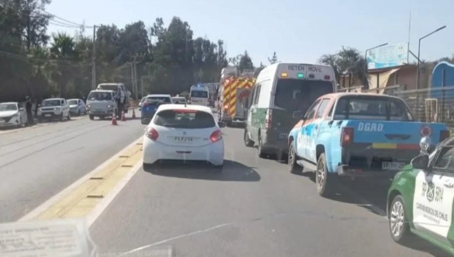 Colisión vehicular mantiene alta congestión en el límite entre las comunas de Villa Alemana y Limache