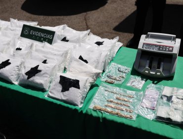 Carabineros incauta más de 700 kilos de droga en operativos en dos regiones