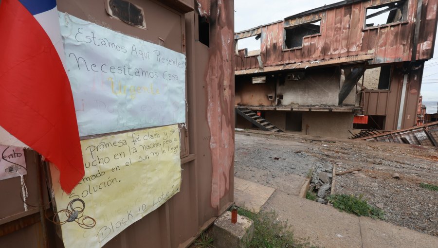 Ministro Quiroz afirma que reconstrucción por incendios en Biobío costará US$400 millones