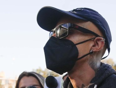 Exconvencional Rodrigo Rojas Vade sigue grave pero estable internado en la UCI