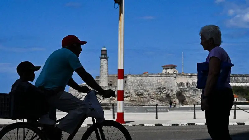 Cuba se quedó completamente sin luz tras colapso del 100% de su sistema eléctrico
