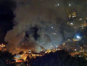 Incendio estructural afectó a una vivienda en el sector Glorias Navales de Viña del Mar