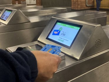 Pago Ágil despega en el Metro: más de 1,6 millones de viajes ya se pagan con tarjetas y billeteras digitales
