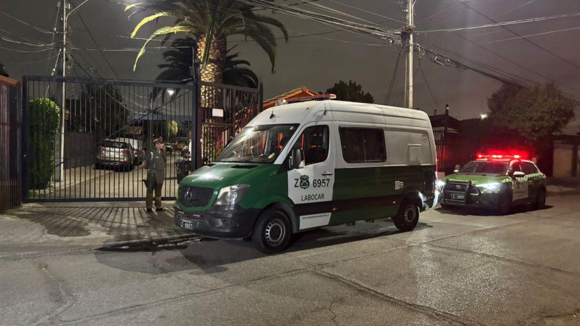 Brutal encerrona en Pudahuel: padre fue apuñalado y golpeado con un martillo al intentar salvar a su hija de 2 años