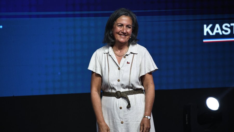 Ministra de Salud asegura que recorte del 3% no afectará la atención directa de pacientes