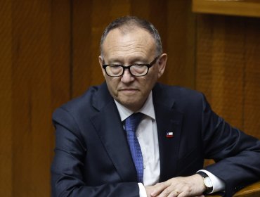 Ministro de la Segpres dice que el Gobierno evaluará mantener o disminuir las 40 medidas del Plan de Reconstrucción