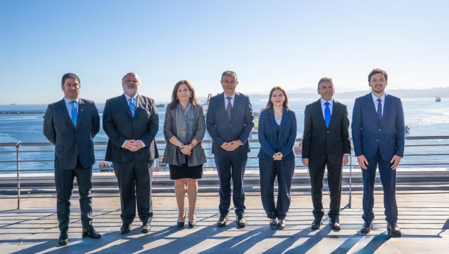 Delegados presidenciales provinciales reciben lineamientos del Gobierno para fortalecer la gestión en la región de Valparaíso